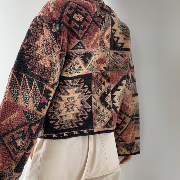 ‼️SOLD‼️ Vintage southwestern thick short tapestry jacket - Picture 3 of 6
